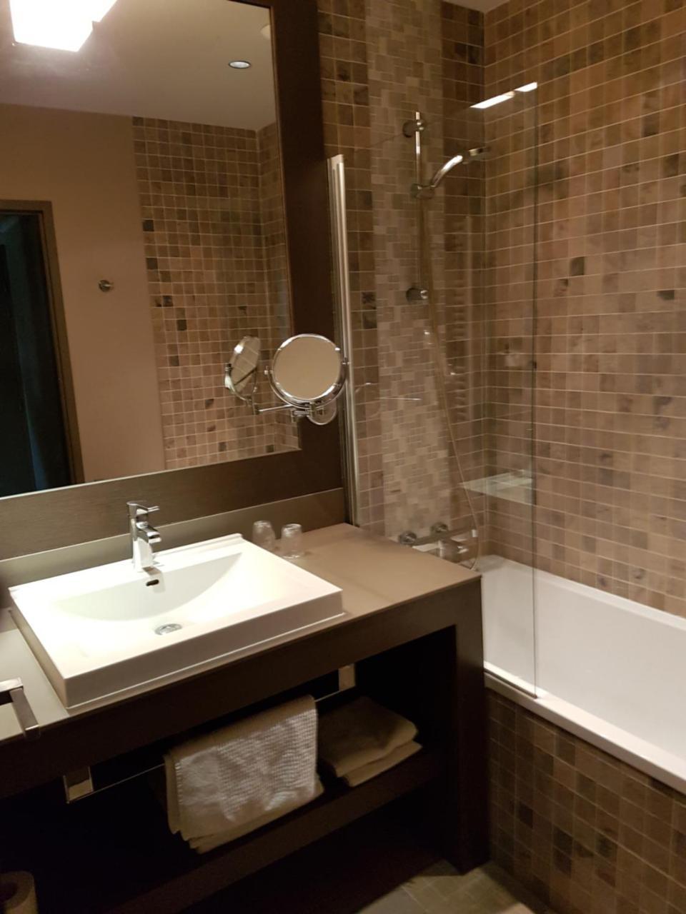 Logis Auberge Saint Simond Aix-les-Bains Eksteriør billede